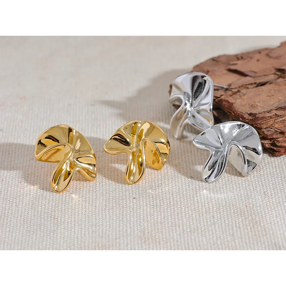 Handmade Flower Stud Earrings